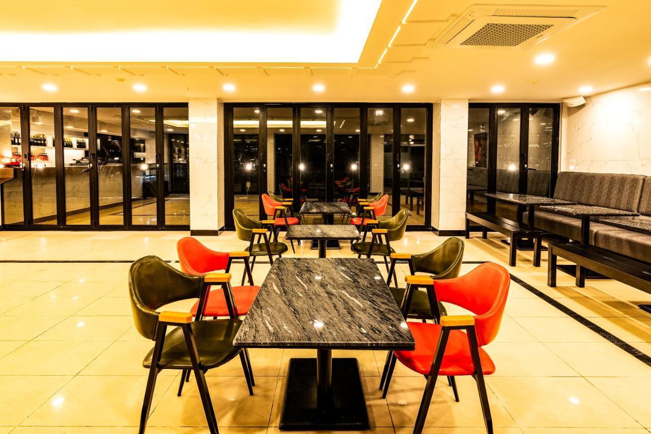 Cocoon Hotel Jeju Exterior foto